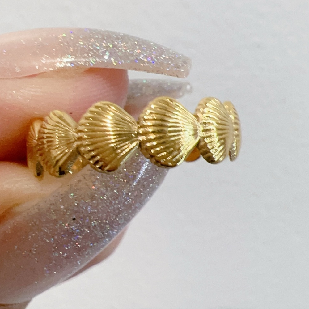 Gold Shell Design adjustable Ring